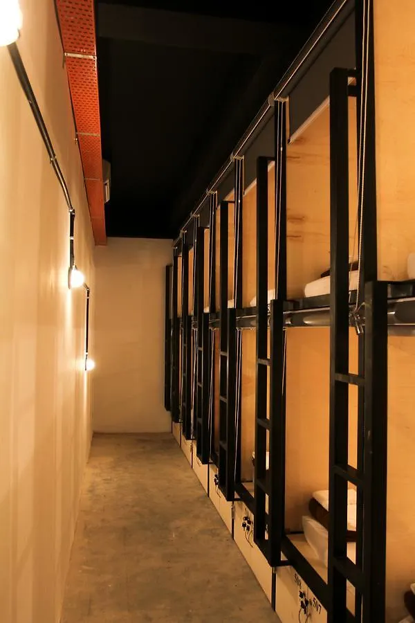 **  Dfs Capsule Hotel Malacca Malaysia